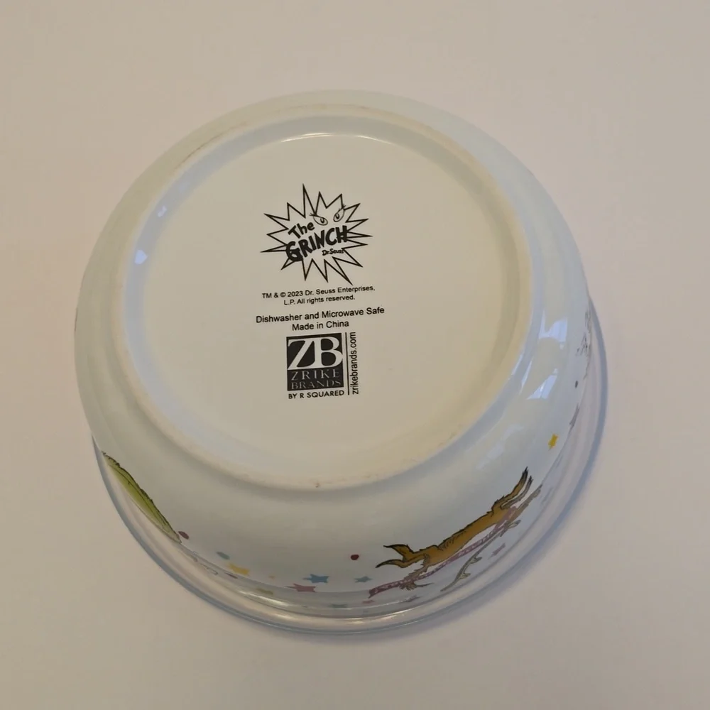 NWOT Dr. Seuss The Grinch Ceramic Food Container with Lid Christmas Holiday